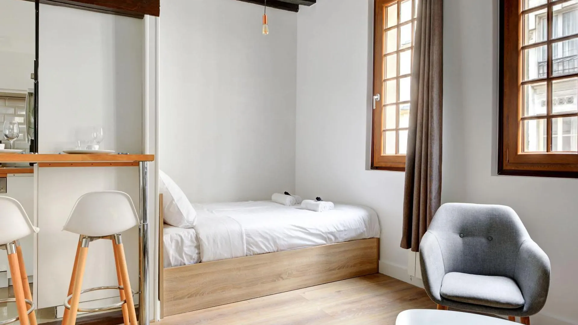 Fabulous Apartment In Le Marais Paris