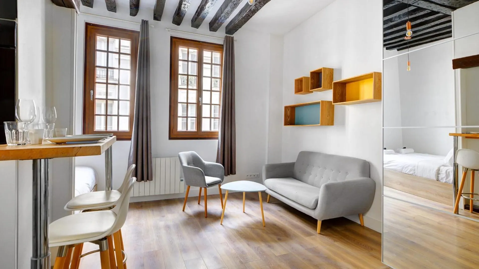 Fabulous Apartment In Le Marais Paříž
